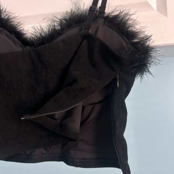 Black Feather Trim Crop Top - Picture 3 of 6